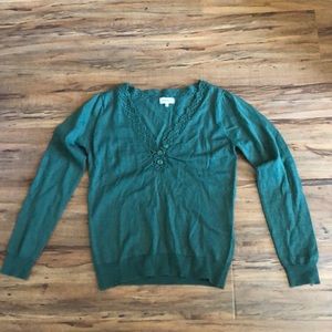 🌊4 for $20 Vert Dense Green Lace Hem Sweater